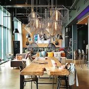 Moxy Edinburgh Airport