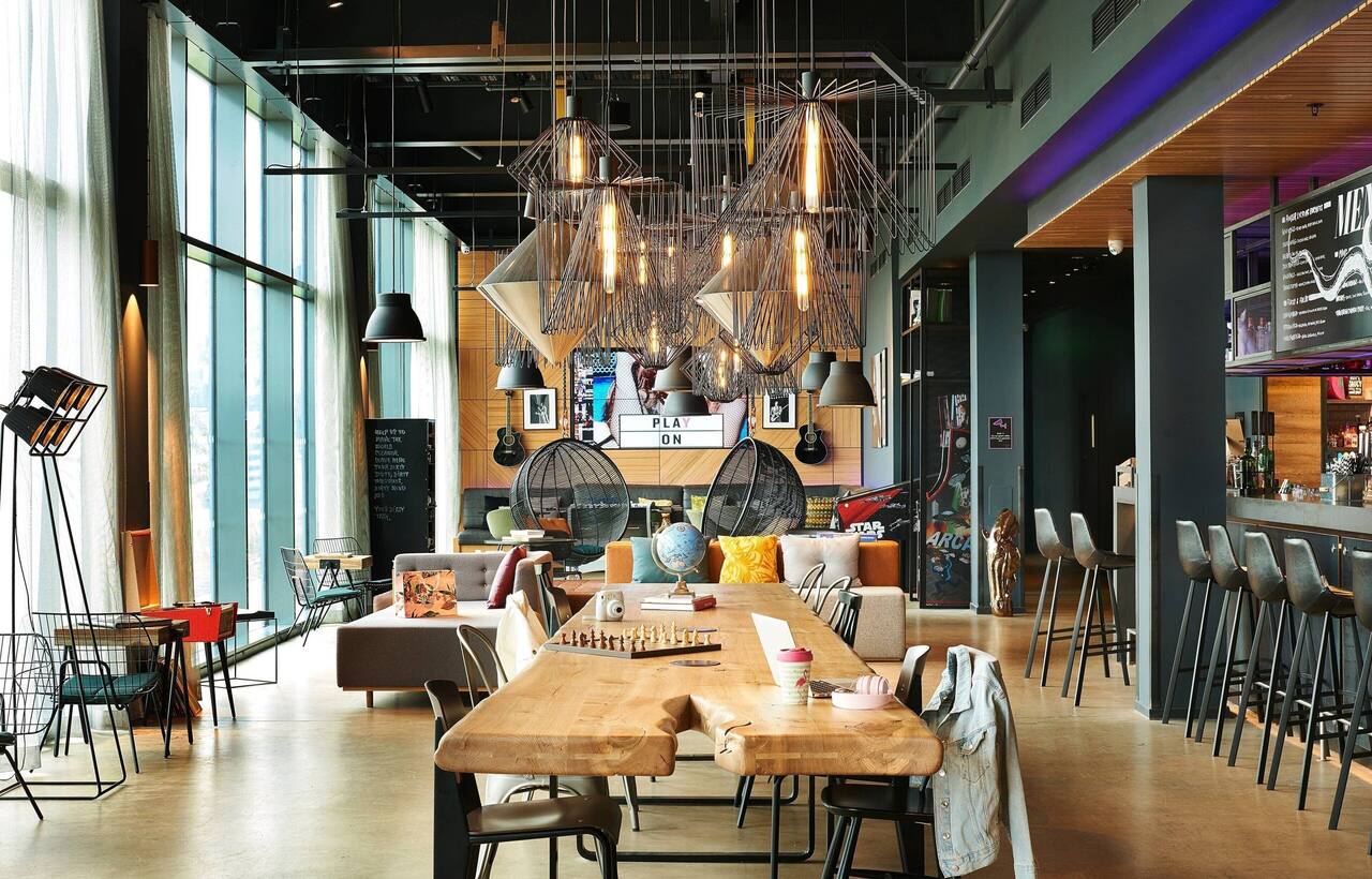 Moxy Edinburgh Airport