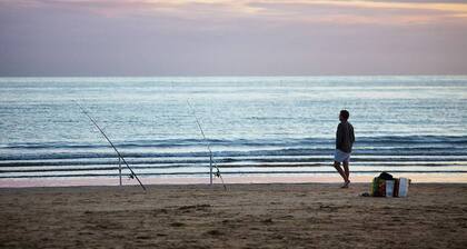 Small relaxing house for 2 by the sea