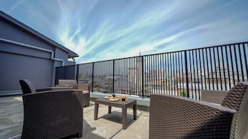 Zimmer, Nichtraucher (Balcony for 5) | 1 Schlafzimmer, Zimmersafe, Schreibtisch, Verdunkelungsvorhänge