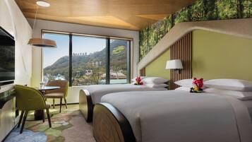 Minibar, in-room safe, desk, blackout curtains