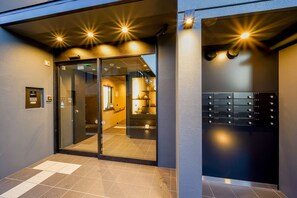 Entrée de l’hébergement