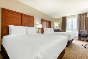 Habitación estándar, 2 camas Queen size, para no fumadores | 1 habitación, ropa de cama de alta calidad y edredón 