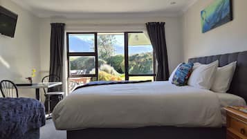 Triple Room (Room 2) | Premium bedding, down comforters, individually decorated