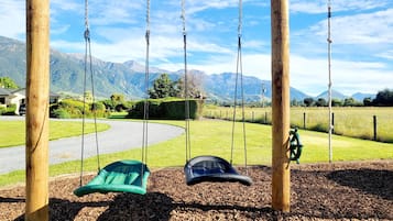 Çocuklar için oyun alanı - dış mekân