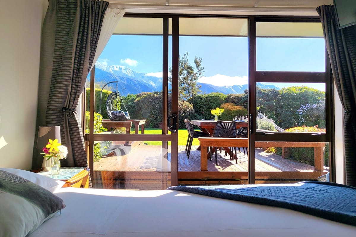 Double Room (Room 3) | Premium bedding, down comforters, individually decorated