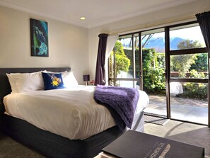 Chambre Double (Room 5)