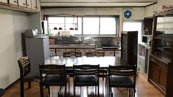Japanese Style Room | Private kitchen | Fridge, microwave, stovetop, electric kettle