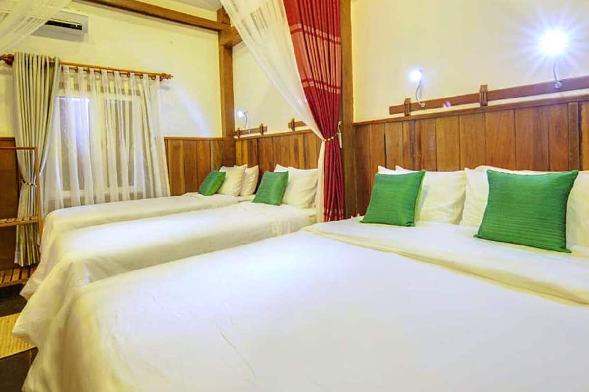 Family Suite (Free Pick Up)