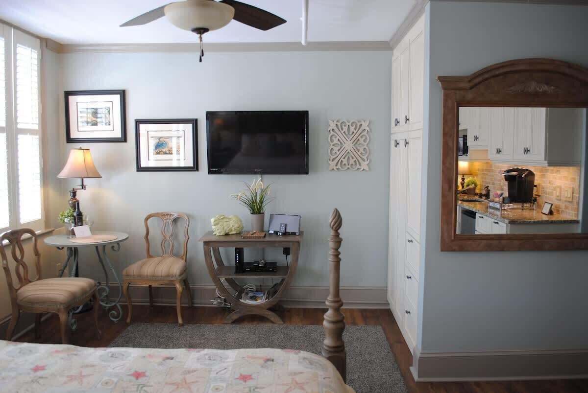 1 quarto, camas com colchões pillow-top, ferros/tábuas de passar roupa