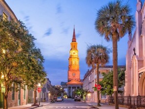 Unclassified image, 3 of 21, button