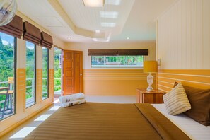 Standard Double Room with Mountain View | Individuell dekoriert, kostenloses WLAN, Bettwäsche