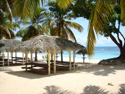 Superb apartment (1 to 4 people) Anse des Rochers, Saint-François