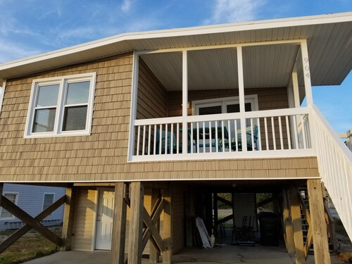 Oak Islands. Donovan's Reef
