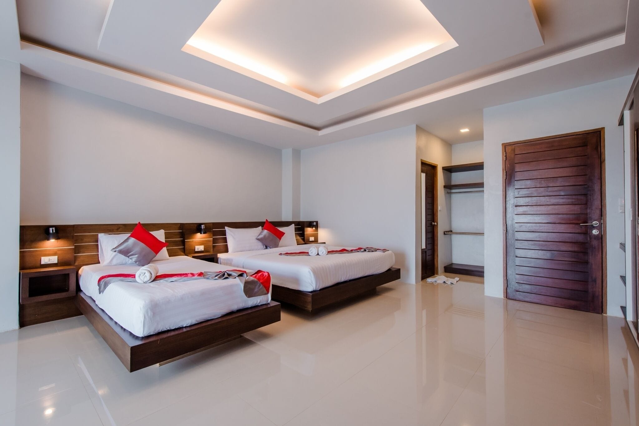 Photo - Lanta Ray Bay Hotel