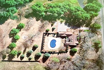 ALLEGAN ACRES Private 3 Acres, Pool, HotTub, Chimenea, FirePit, PingPong, Juegos, Playa