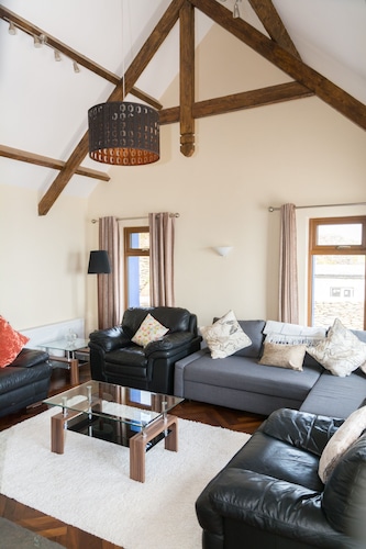 ATLANTIC REST -Panoramic views Slea Head, Skelligs