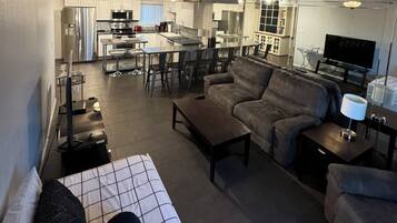 Smart TV, DVD player, books