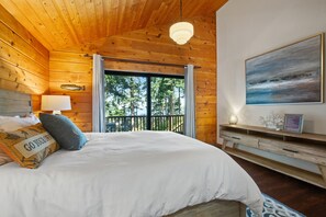 2 quartos, ferros/tábuas de passar roupa, Wi-Fi, roupa de cama