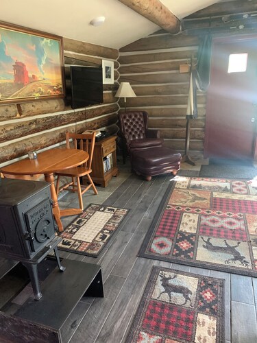 Off the Beaten Path Historic Cabin Surrounded By Raw Beauty STRL #2025-073