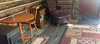 Off The Beaten Path, Dette Renovert Cabin Showcases Den Raw Beauty Of Colorado