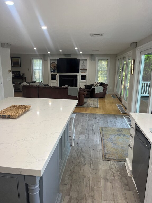 Wequaquet Lake Dream With Private Dock, See Our Video! - Barnstable, MA