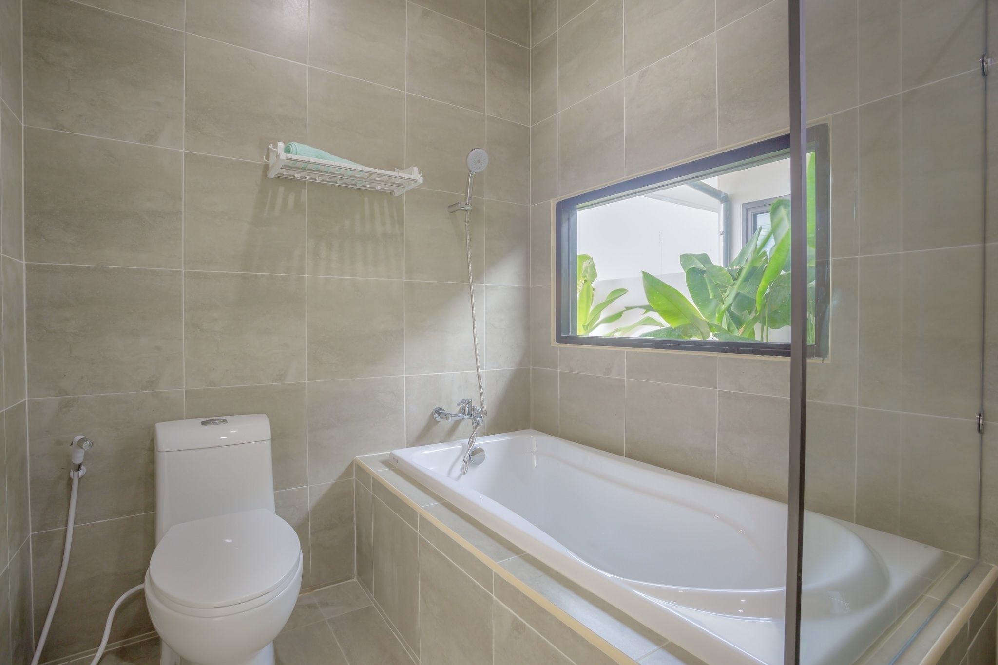 Exclusive Townhome, Multiple Beds, Non Smoking, Garden View | Bathroom