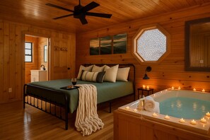 4 bedrooms, desk, iron/ironing board, free WiFi