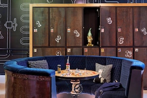 Lobby - Moxy Warsaw Praga (Warsaw)