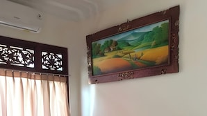 Superior Double Room - Pondok Tulasi Hostel (Ubud)