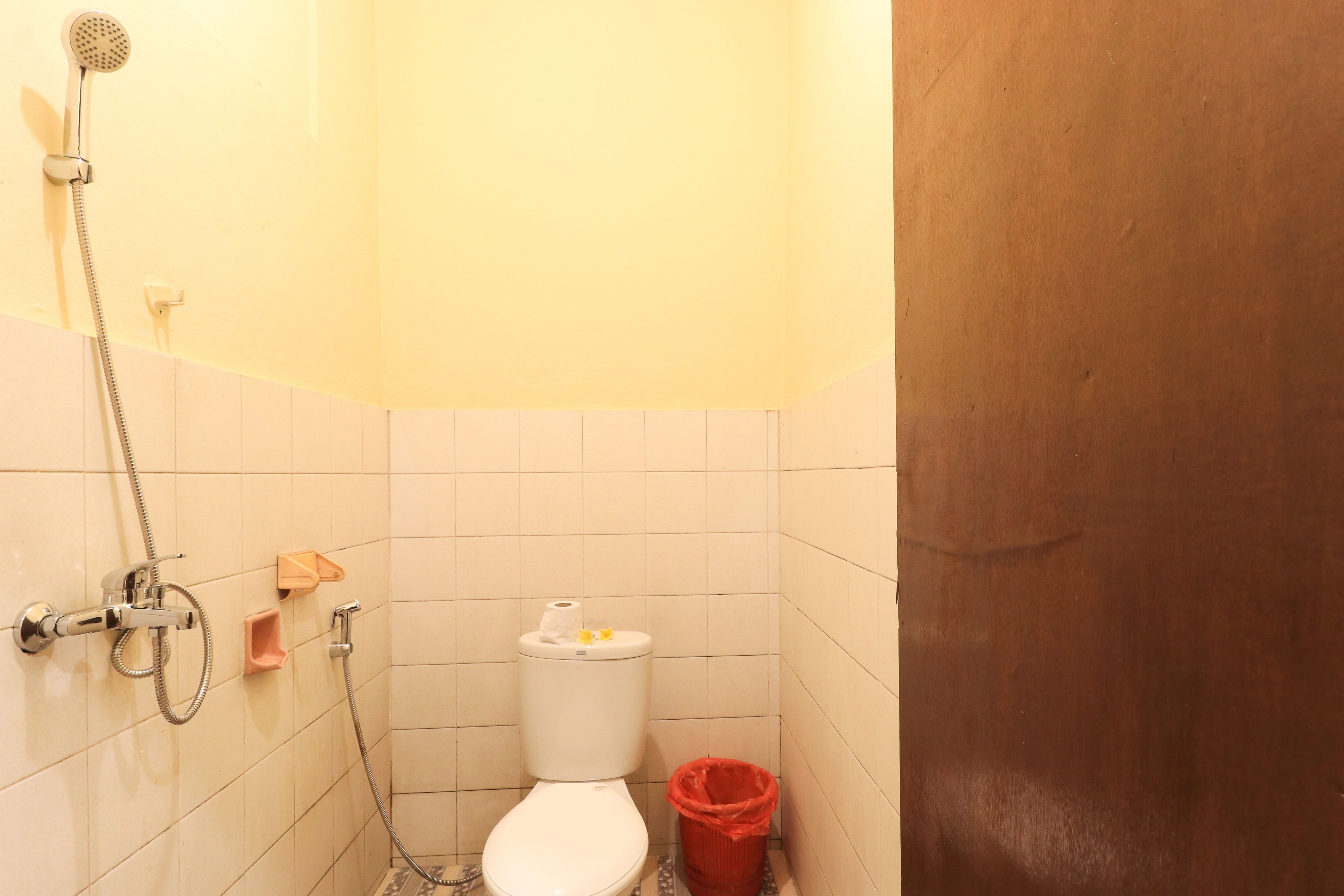 Foto - Hotel O Pondok Tulasi Hostel Near Monkey Forest