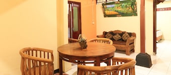 Pondok Tulasi Hostel