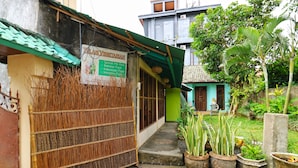 Terrace/patio - Pondok Tulasi Hostel (Ubud)