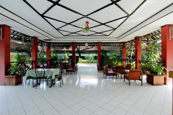 Dining - Hotel Sala (Yogyakarta)