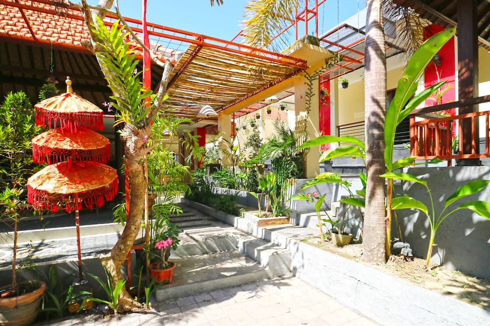 Taste of Bali Hostel