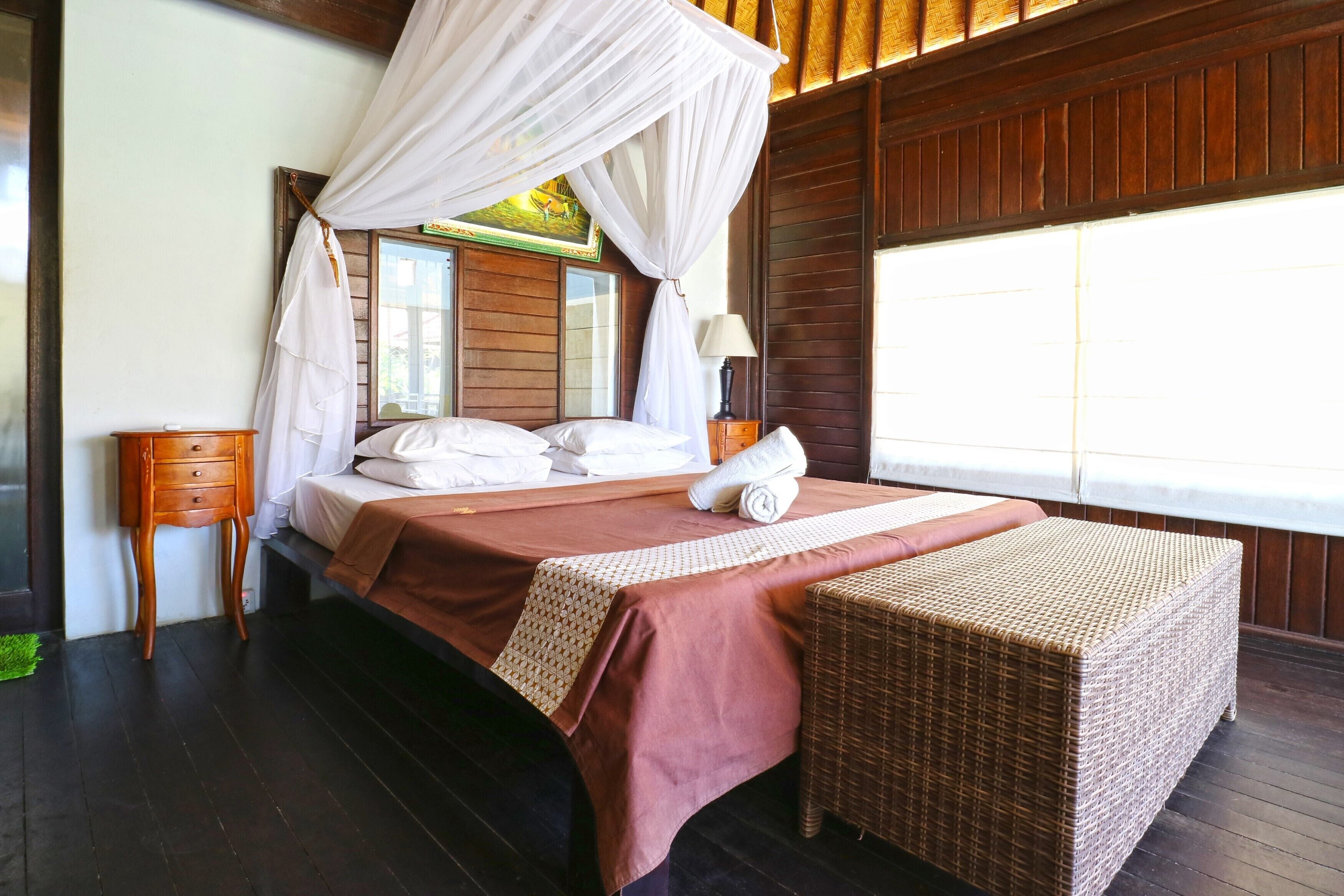 Standard Bungalow with AC | Premium bedding, in-room safe, desk, rollaway beds