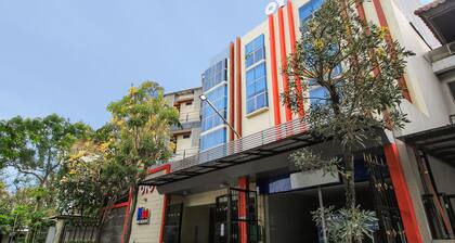 Capital O 175 K-60 Residence