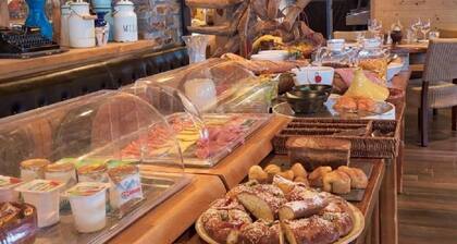 Chalet HĂŽtel du Mont Charvin