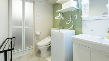 Vasca e doccia separate, vasca da bagno a immersione totale