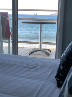 Panoramic Room, 1 Double Bed, Non Smoking, Sea View | In-room safe, blackout drapes, soundproofing, iron/ironing board