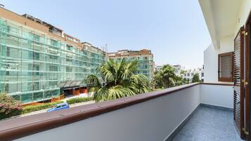 City Apartment | Terrace/patio