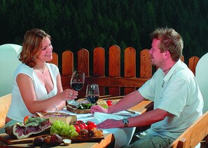 Frühstück und Abendessen, regionale Küche