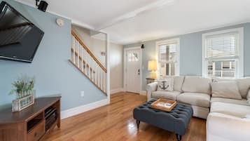 Smart TV, DVD player, books