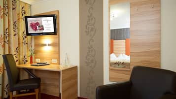 Chambre Confort double | Téléviseur