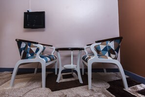 Blackout drapes, iron/ironing board, free WiFi, bed sheets - Royal Lake View Gardens (Kampala)