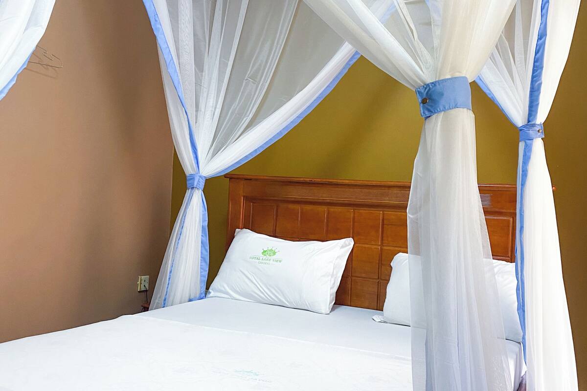 雙人房, 花園景 | 遮光窗簾/窗簾、熨斗/熨衫板、免費 Wi-Fi、床單