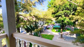 Double Room, Garden View | Terrace/patio