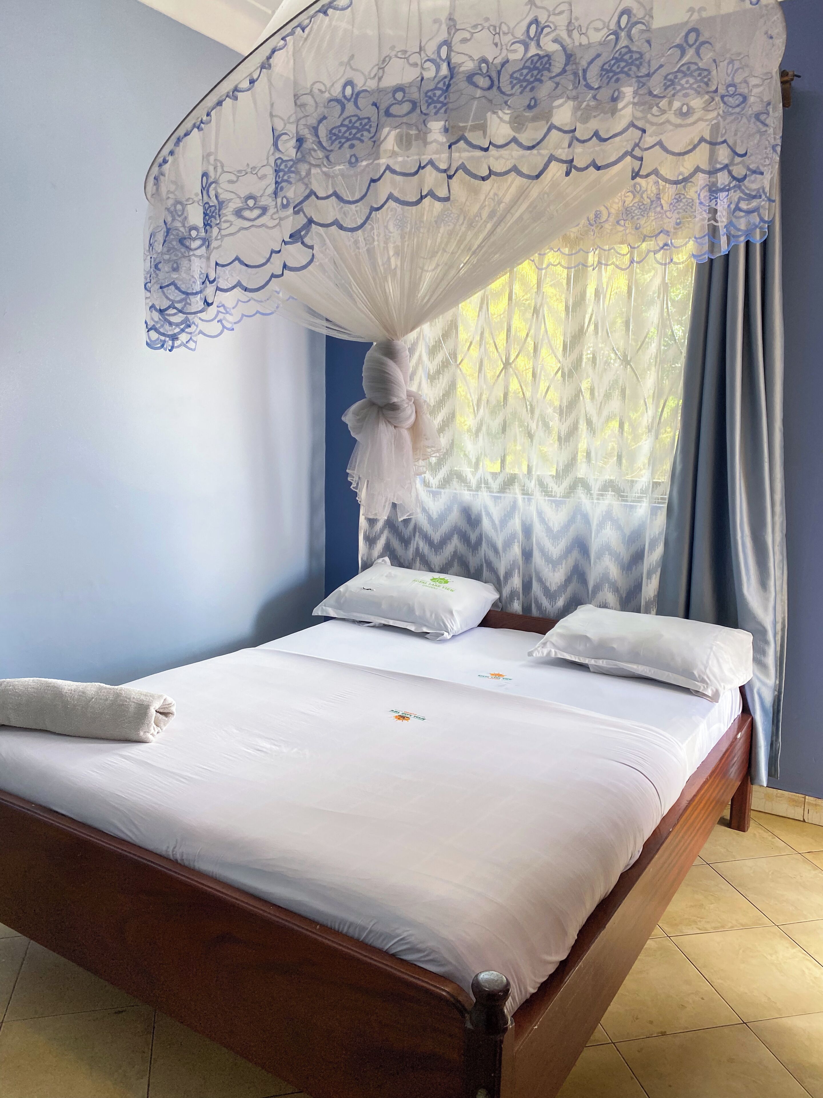 标准双人房 | 遮光窗帘、熨斗/熨板、免费 WiFi、床单