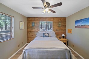 2 chambres, fer et planche à repasser, accès au Wi-Fi (inclus)