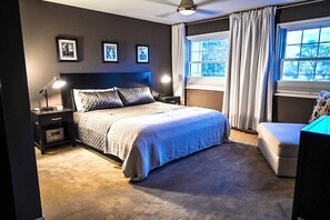 2 slaapkamers, een strijkplank/strijkijzer, gratis wifi, beddengoed